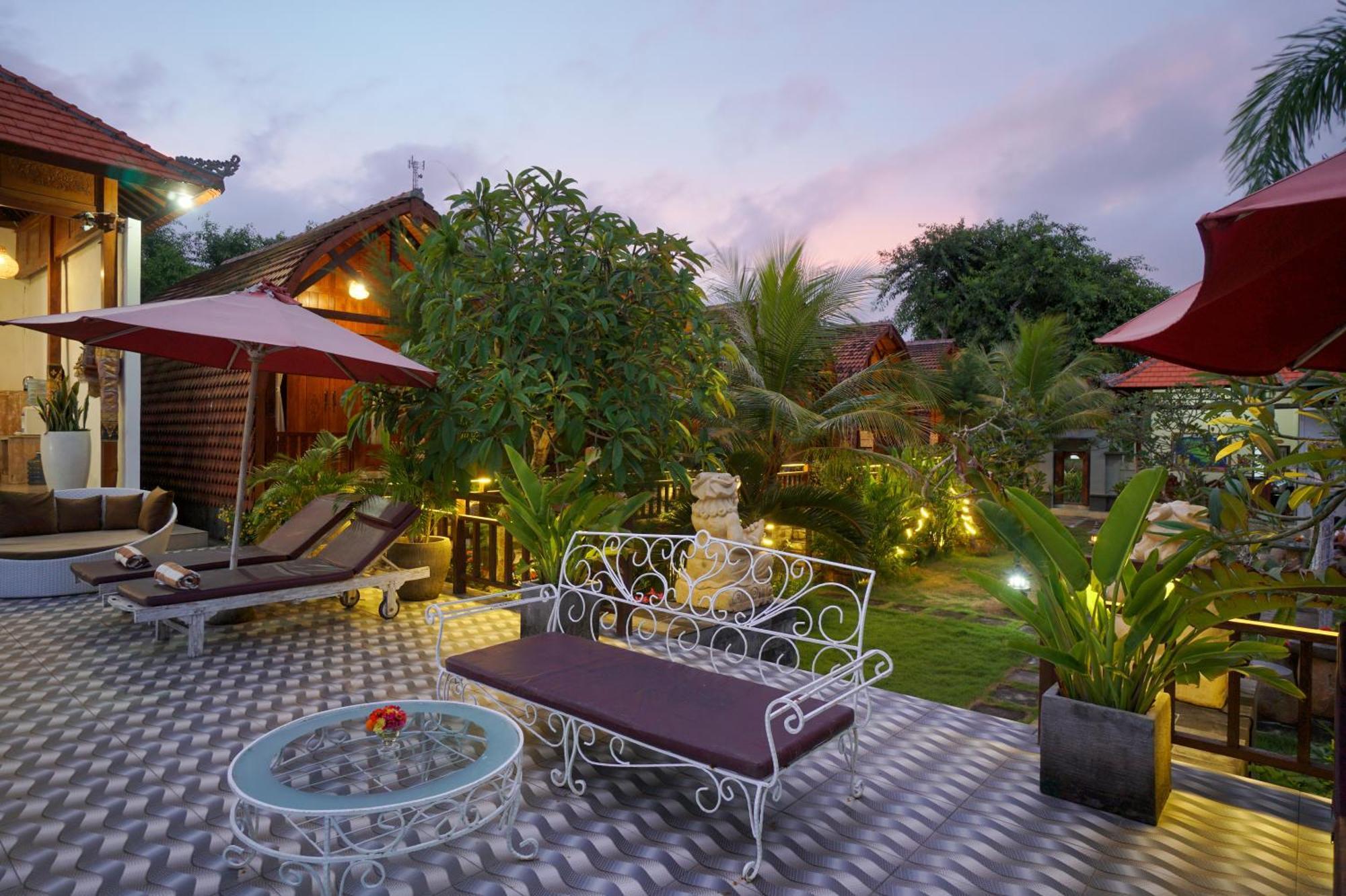 Innora Jungle Resort And Spa Batununggul Exterior foto